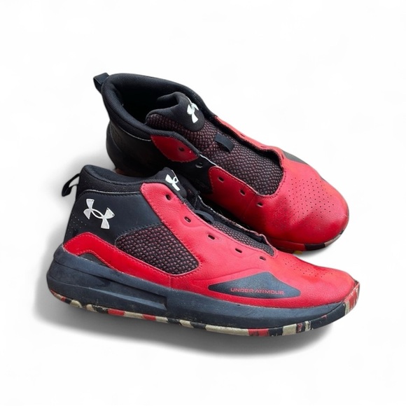 Under Armour Red & Black Sneakers (with no laces!) - size 7 youth - Picture 1 of 11